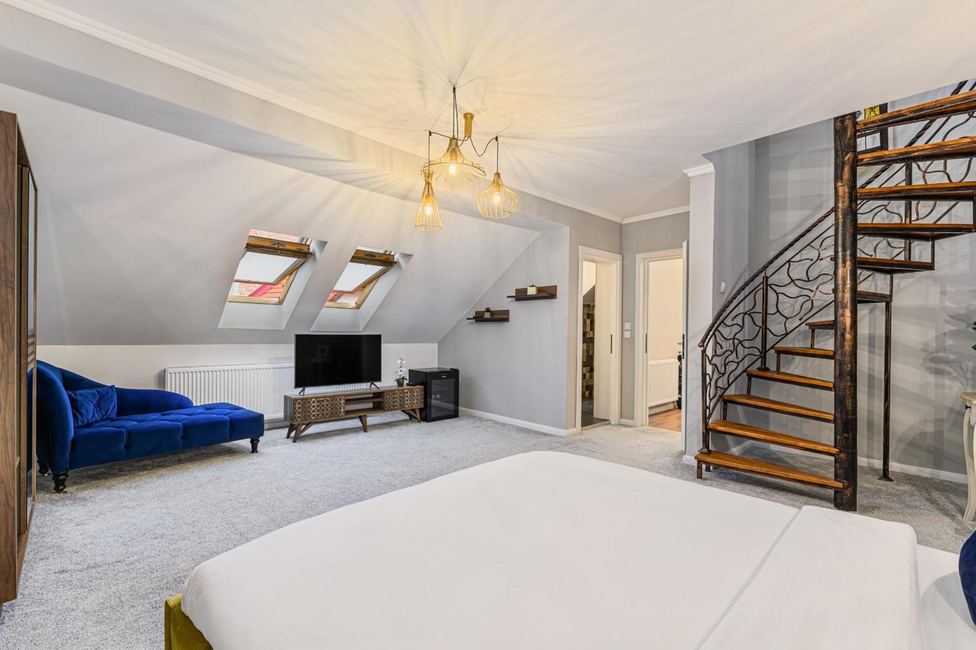 Dallure House Boutique Брашов Экстерьер фото