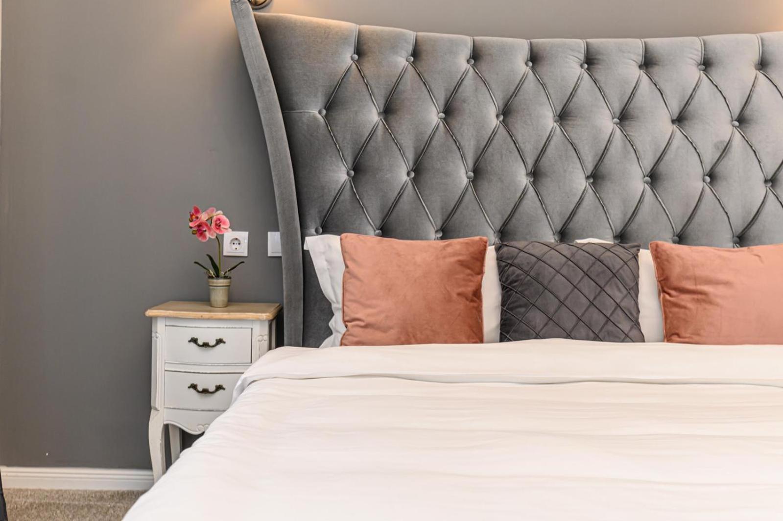 Dallure House Boutique Брашов Экстерьер фото